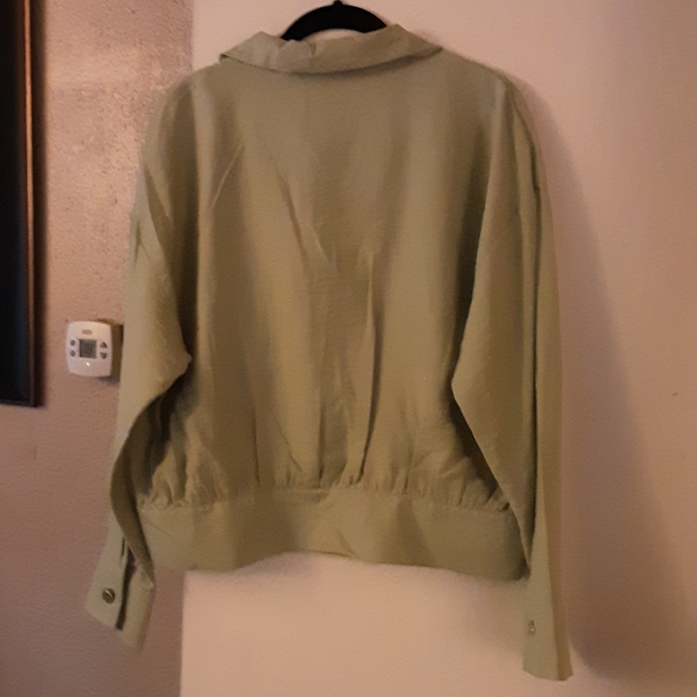 Jacket - Picture 3 of 3
